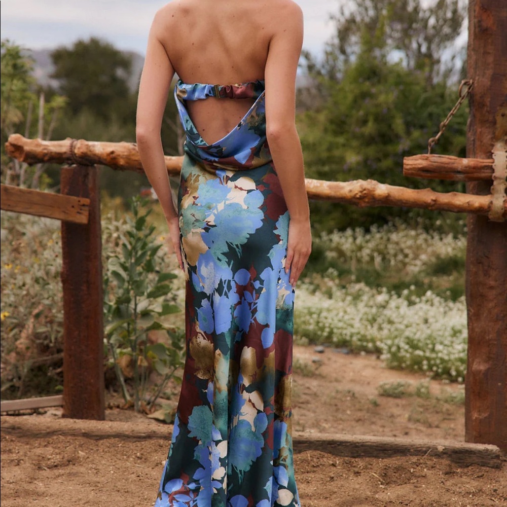 Found another dress and cannot return. Never worn! New with tags!